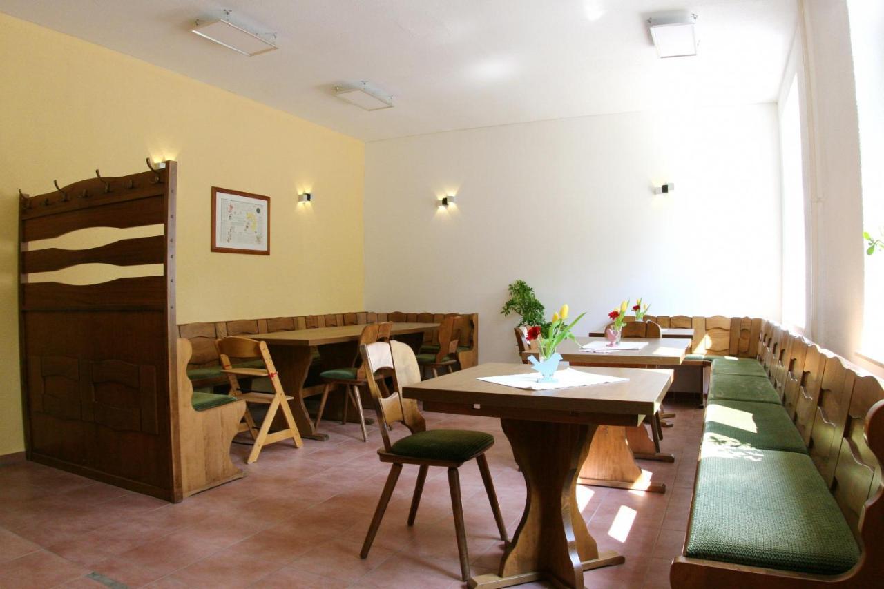 Waldpension Droyssig エクステリア 写真